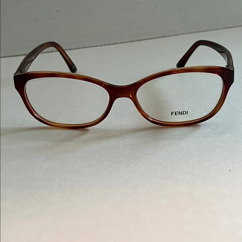 FENDI NWOT Career Preppy Women's Tortoise Logo Temple 53x15x135 Eyeglass Frame